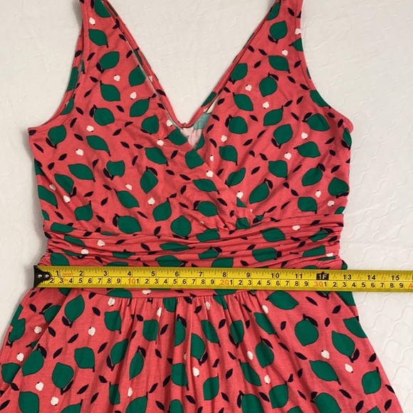 Boden fit and flare pink jersey dress with green pear pattern 4 - Picture 8 of 14